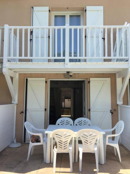 T3 En Duplex Avec Grande Piscine Lejlighed Anglet Eksteriør billede