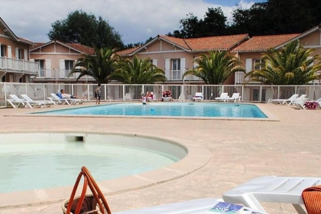 T3 En Duplex Avec Grande Piscine Lejlighed Anglet Eksteriør billede
